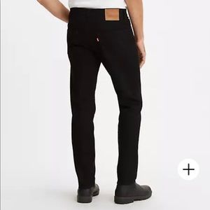 Levi’s Taper Fit Jeans